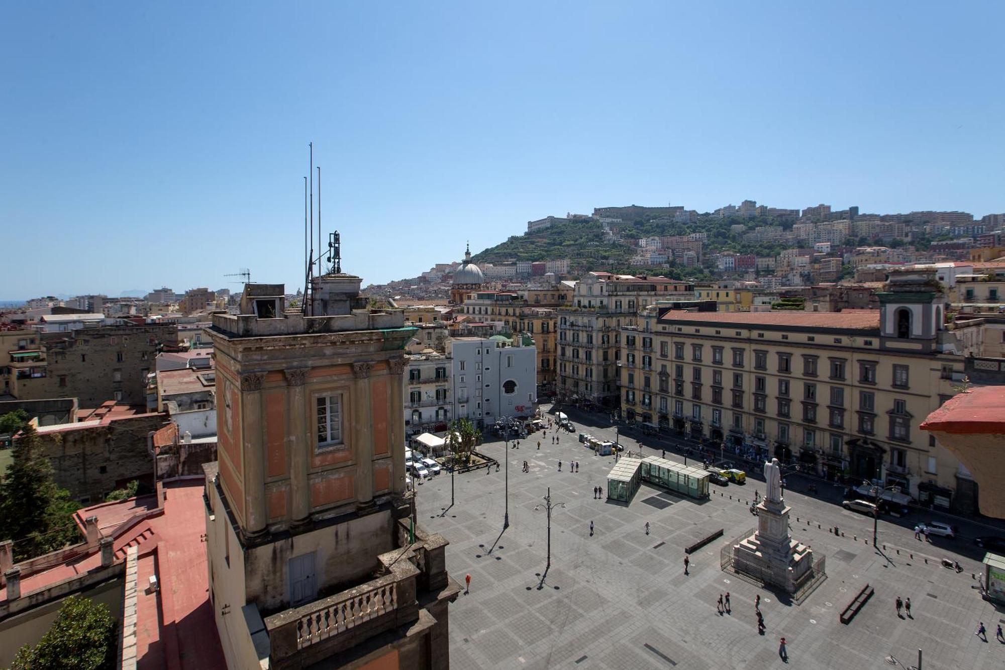 Galleria Port'alba - & Rooftop Affittacamere